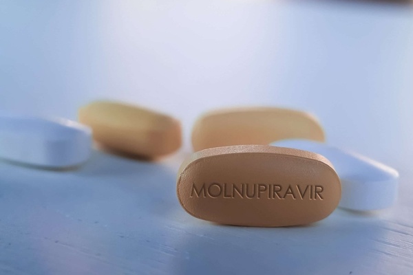 F0 nao o Ha Noi duoc uu tien phat thuoc khang virus Molnupiravir? hinh anh