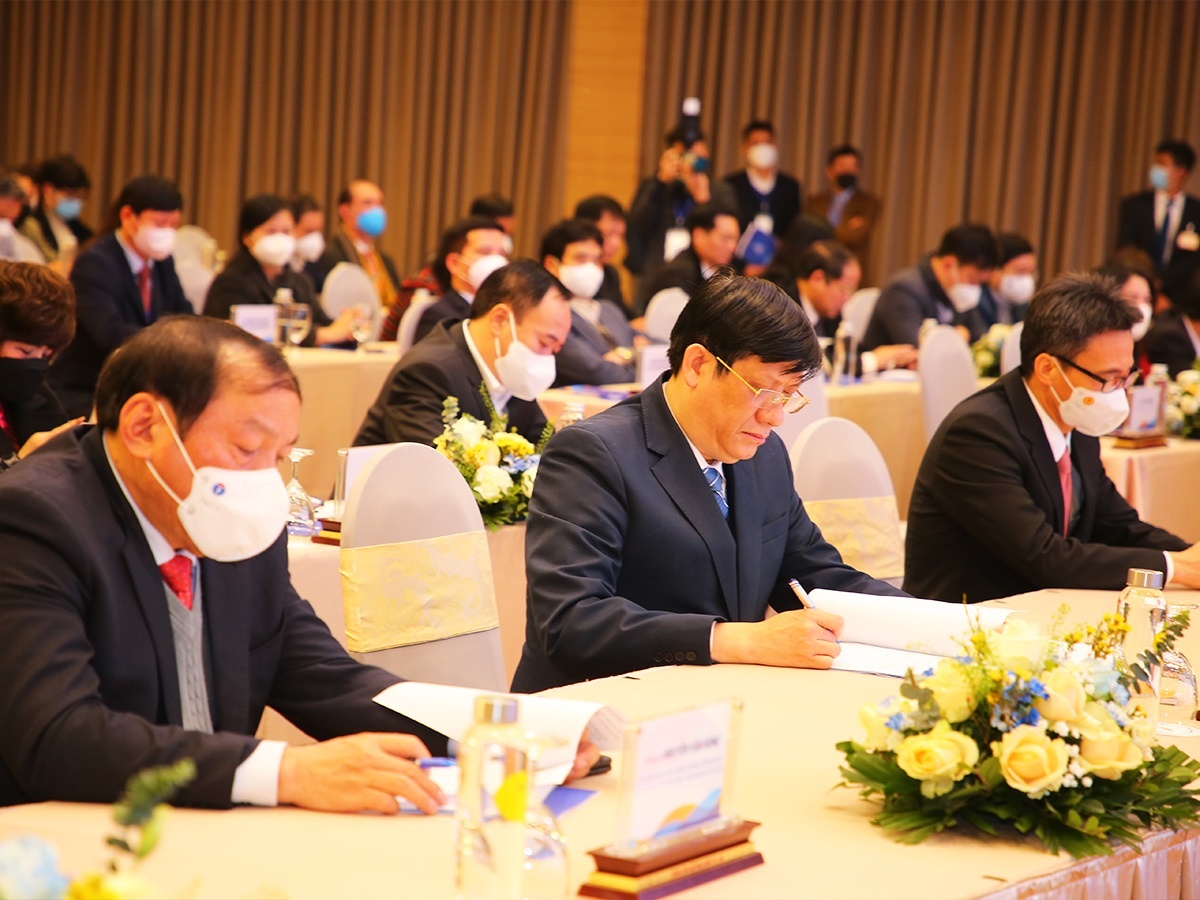 Chuong trinh suc khoe hoc duong anh 1