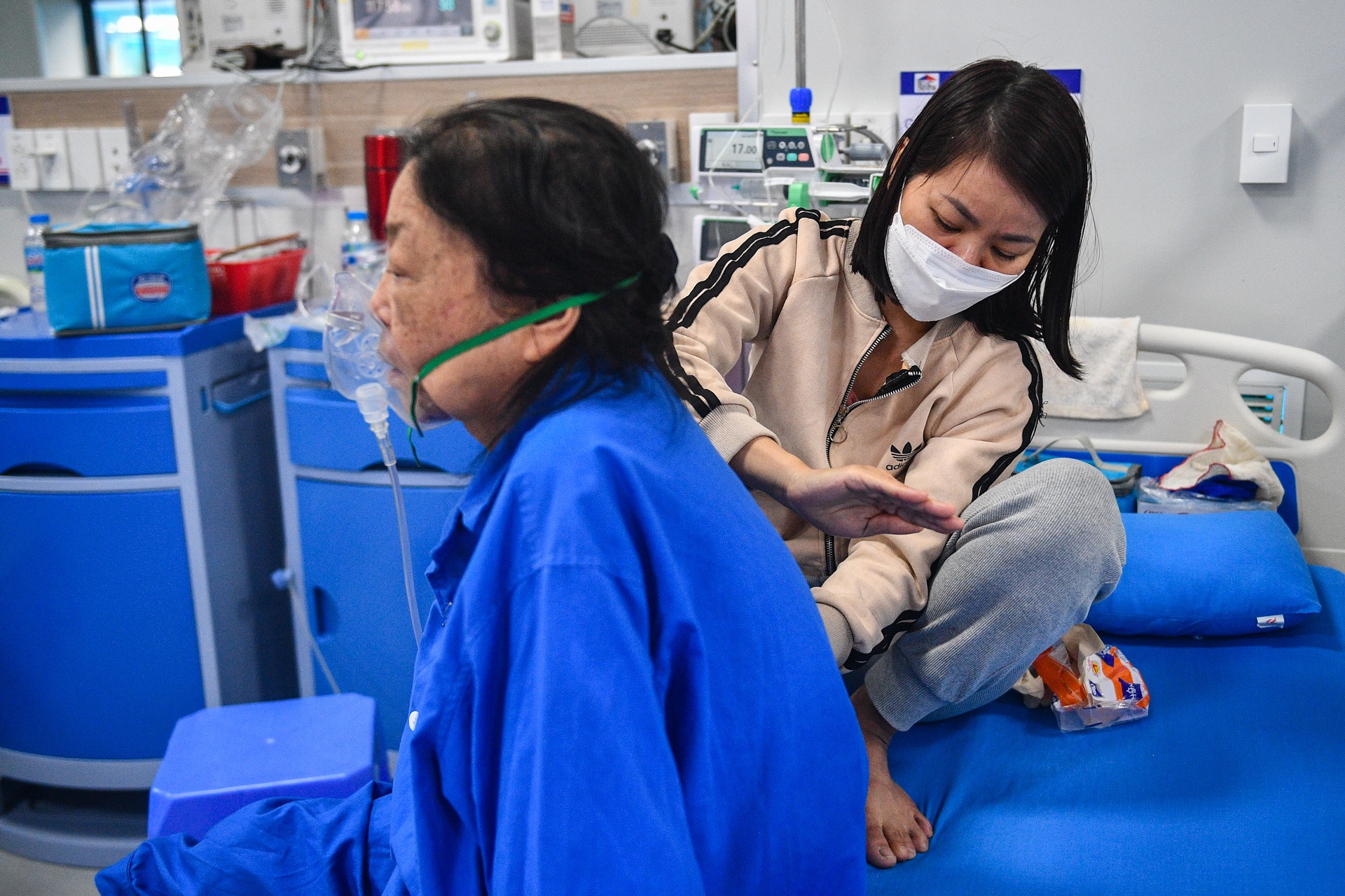 Bệnh viện điều trị người bệnh Covid-19 ảnh 9 Benh vien dieu tri nguoi benh Covid-19 anh 9