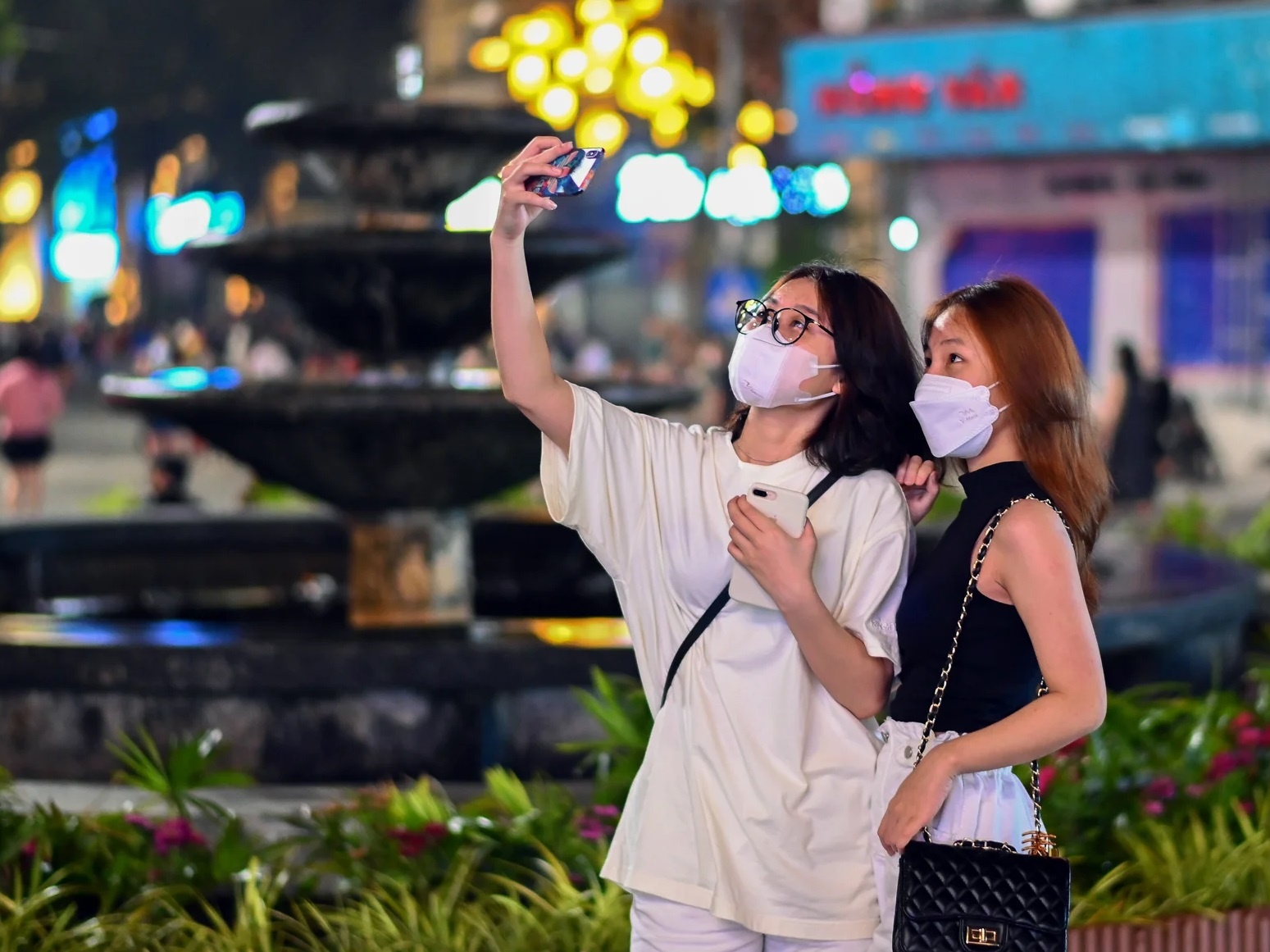 So ca mac moi trong ngay o Viet Nam giam manh hinh anh