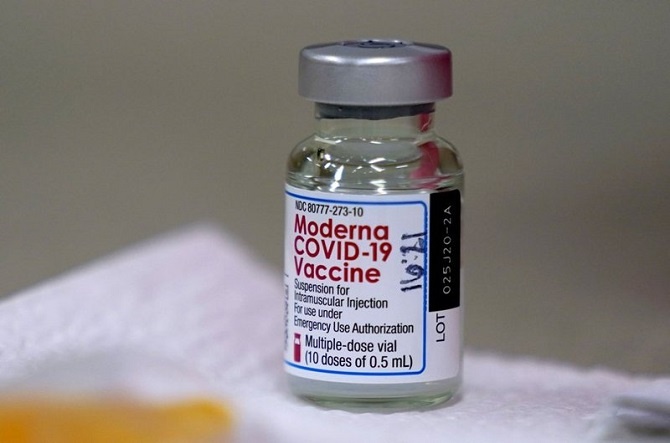 Nguyen nhan thieu vaccine Moderna phong Covid-19 tiem cho tre em hinh anh