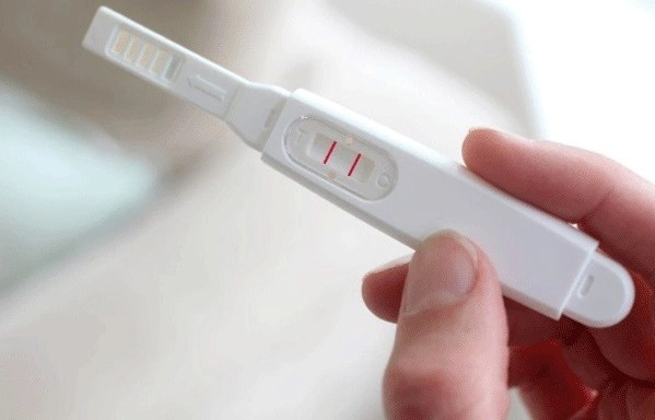 Sau dieu tri ung thu, bao lau thi co the mang thai? hinh anh