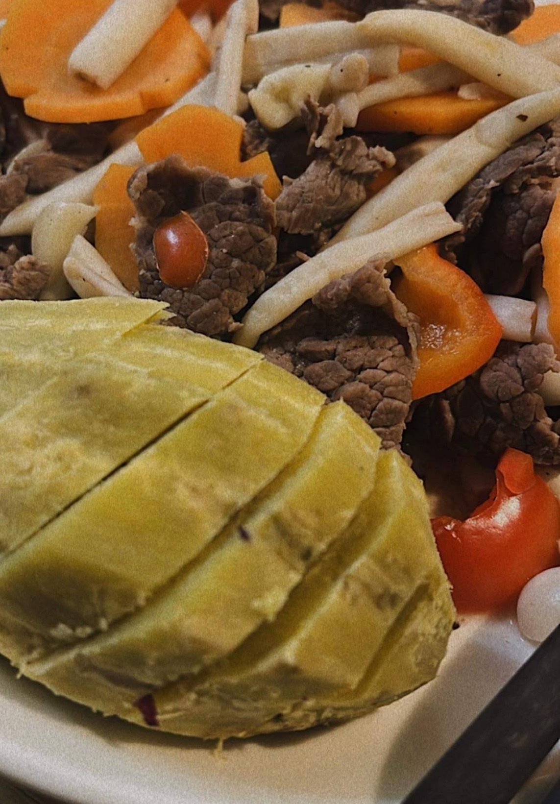 an khoai de giam can anh 1