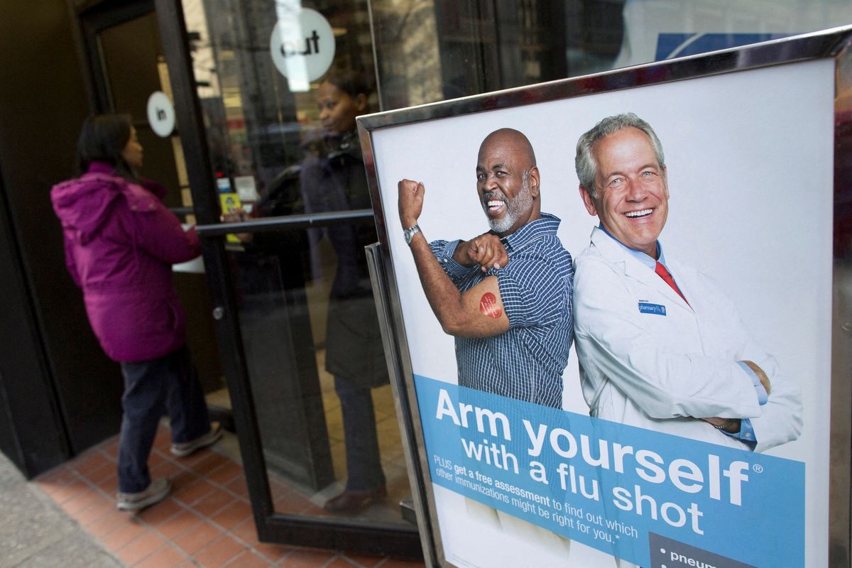 Cac nha nghien cuu thu nghiem cong nghe mRNA cho vaccine cum pho thong hinh anh