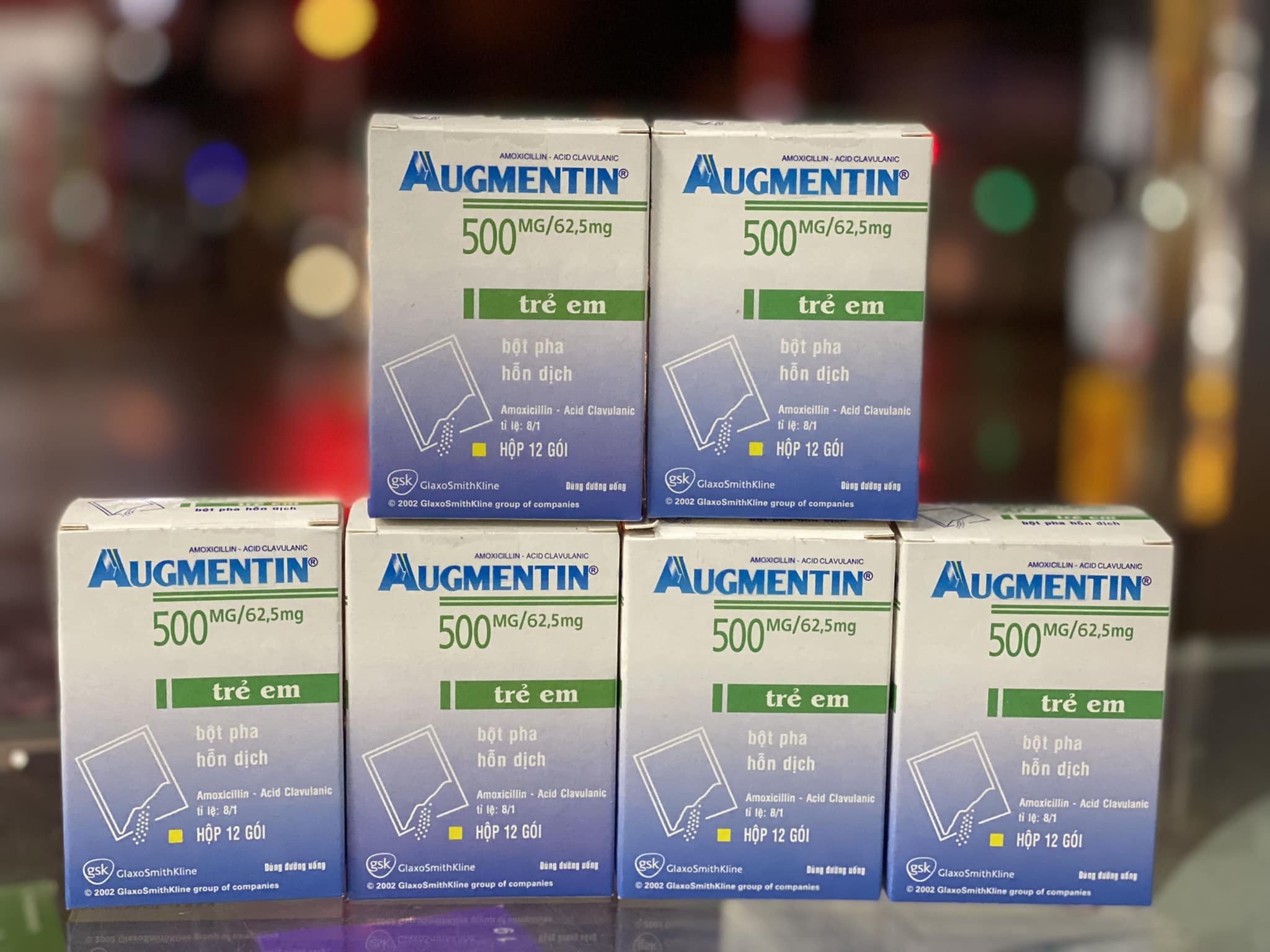 Khan hang, tang gia thuoc khang sinh cho tre hinh anh