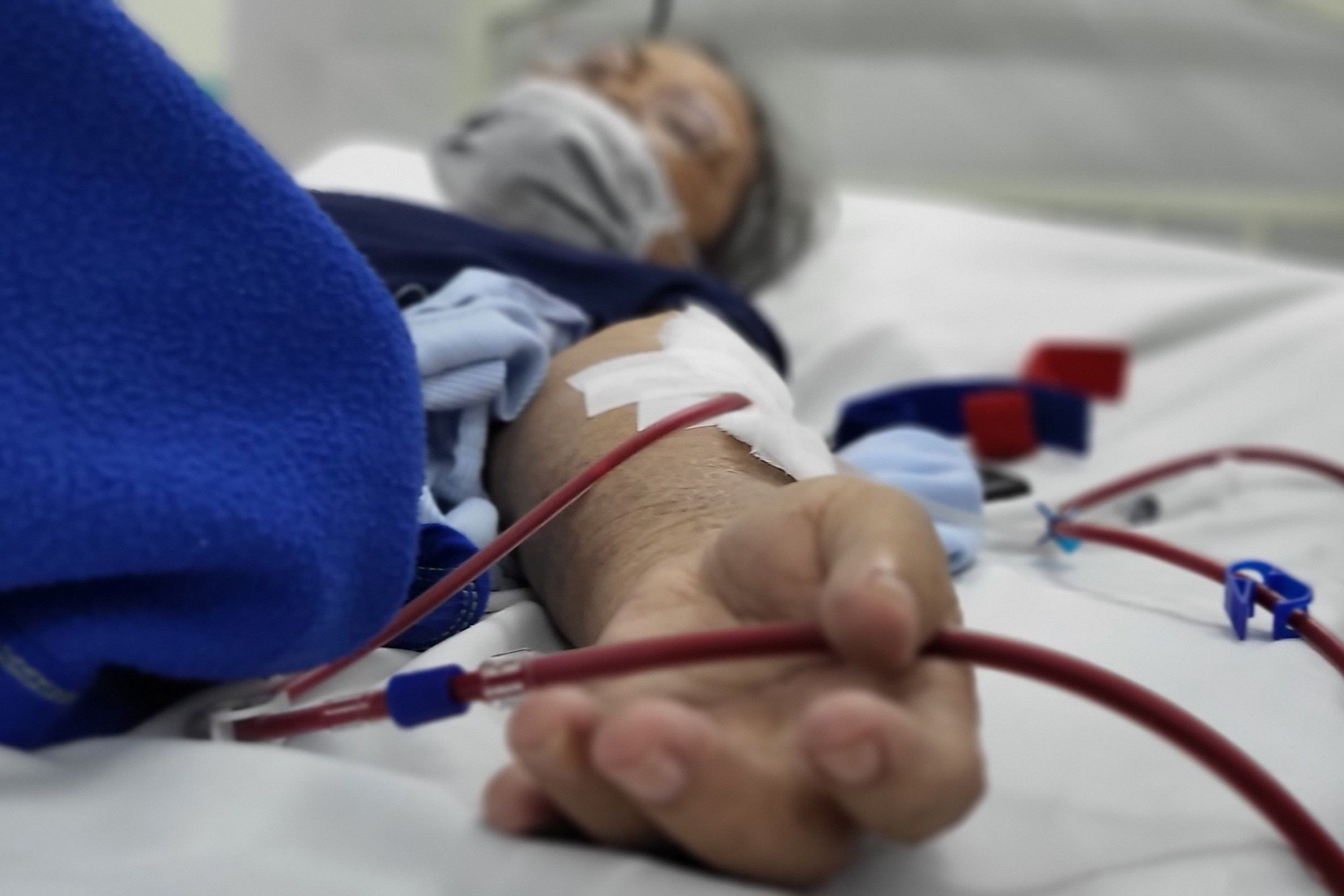 Nguoi suy than can tranh an gi? hinh anh