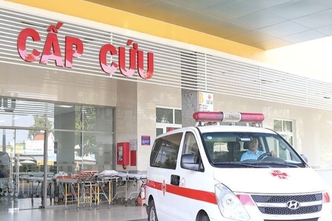 Hon 1.000 nguoi cap cuu vi danh nhau trong 2 ngay nghi Tet dau tien hinh anh