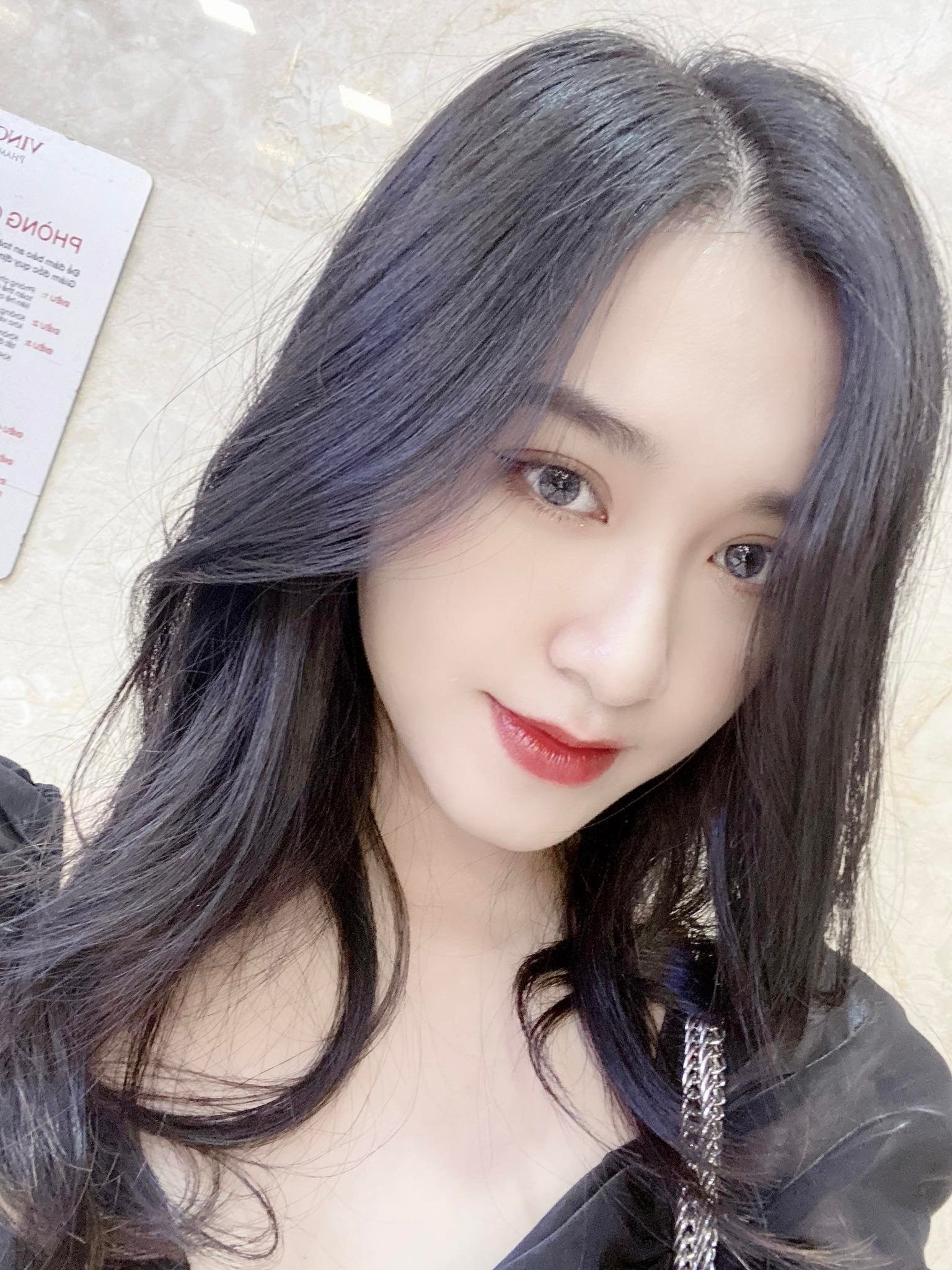 Dùng kính áp tròng ảnh 1 Dung kinh ap trong anh 1