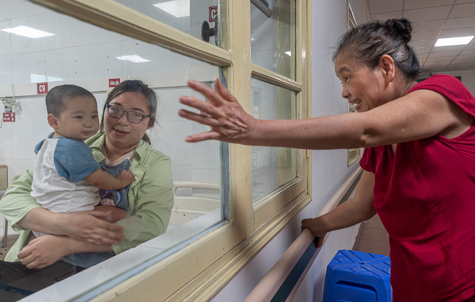 Tre mac RSV tang anh 10