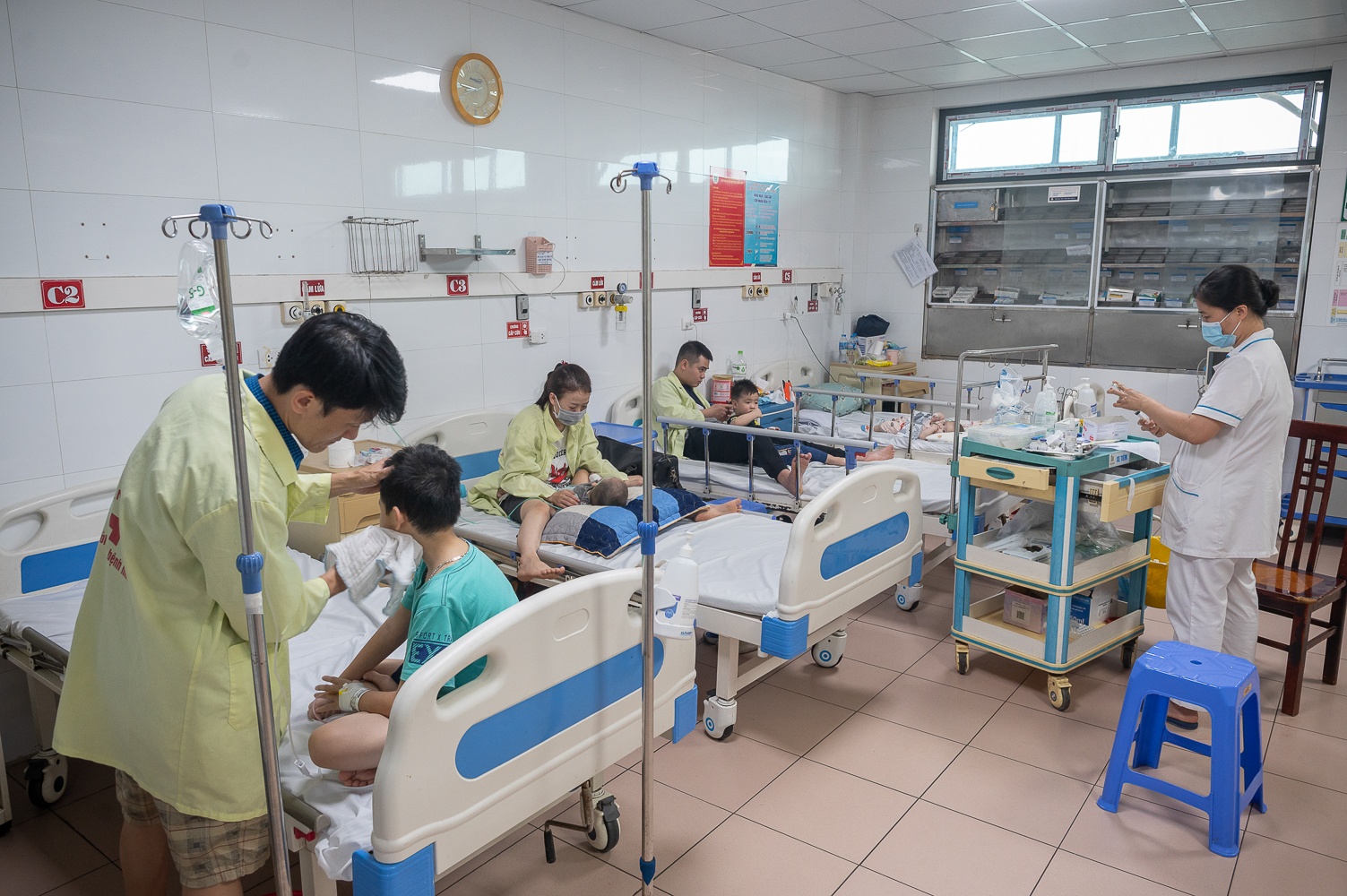 Tre mac RSV tang anh 2