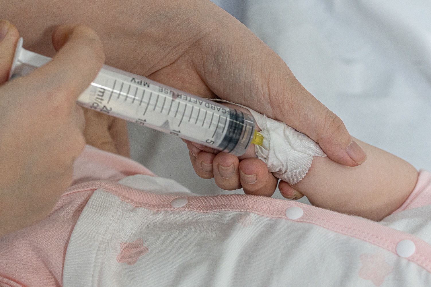 Tre mac RSV tang anh 6