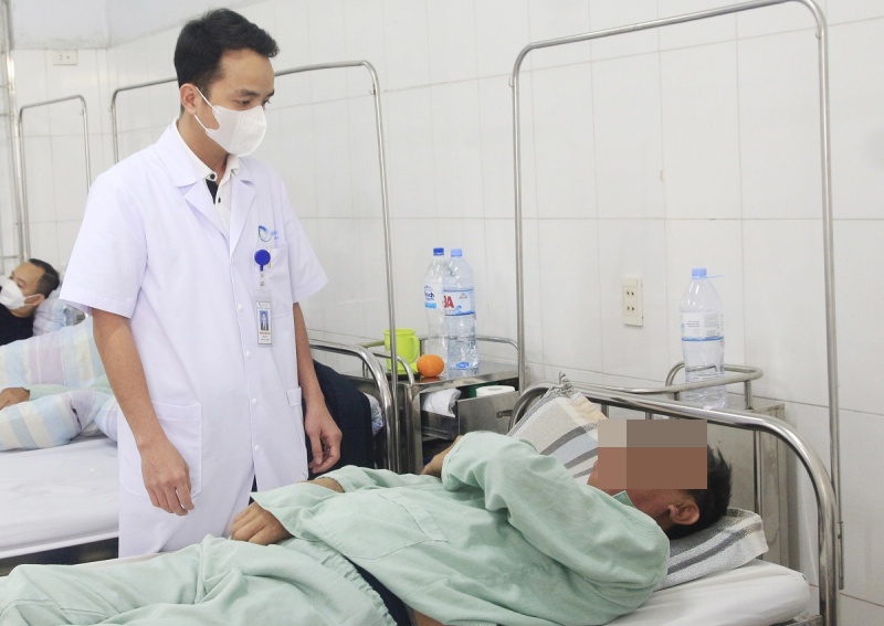 ung thu di can anh 1