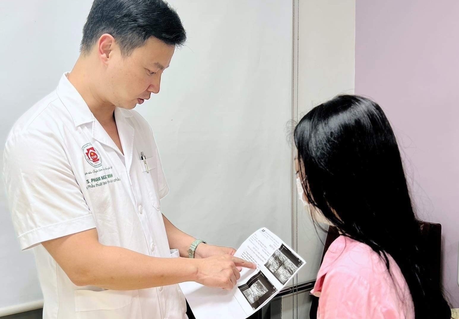 Nâng ngực không phẫu thuật ảnh 1 Nang nguc khong phau thuat anh 1