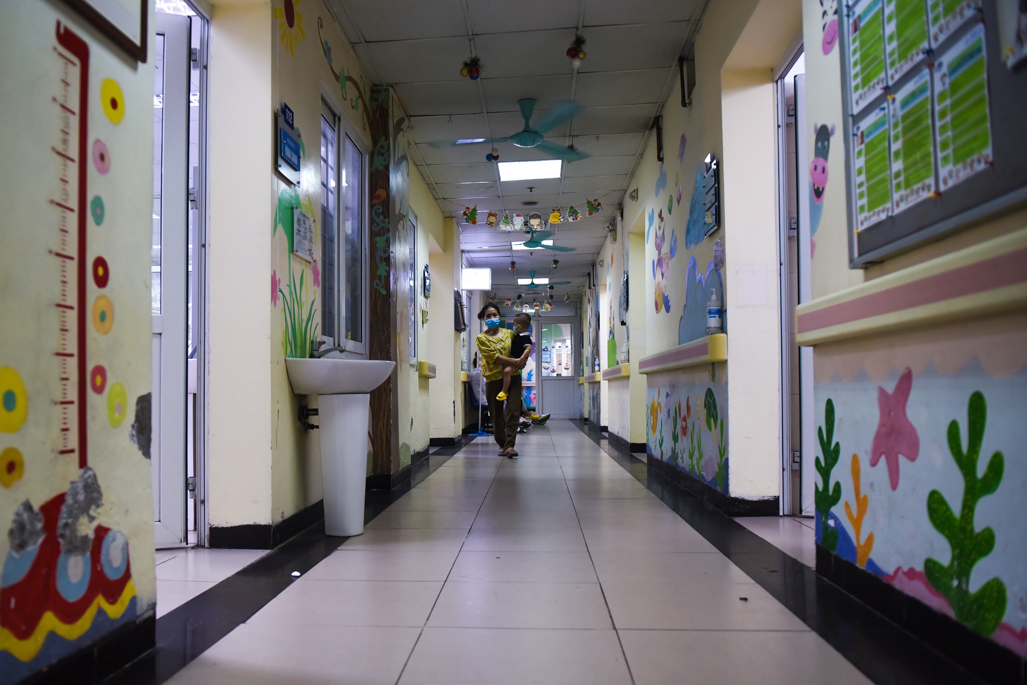 nhieu benh truyen nhiem anh 11