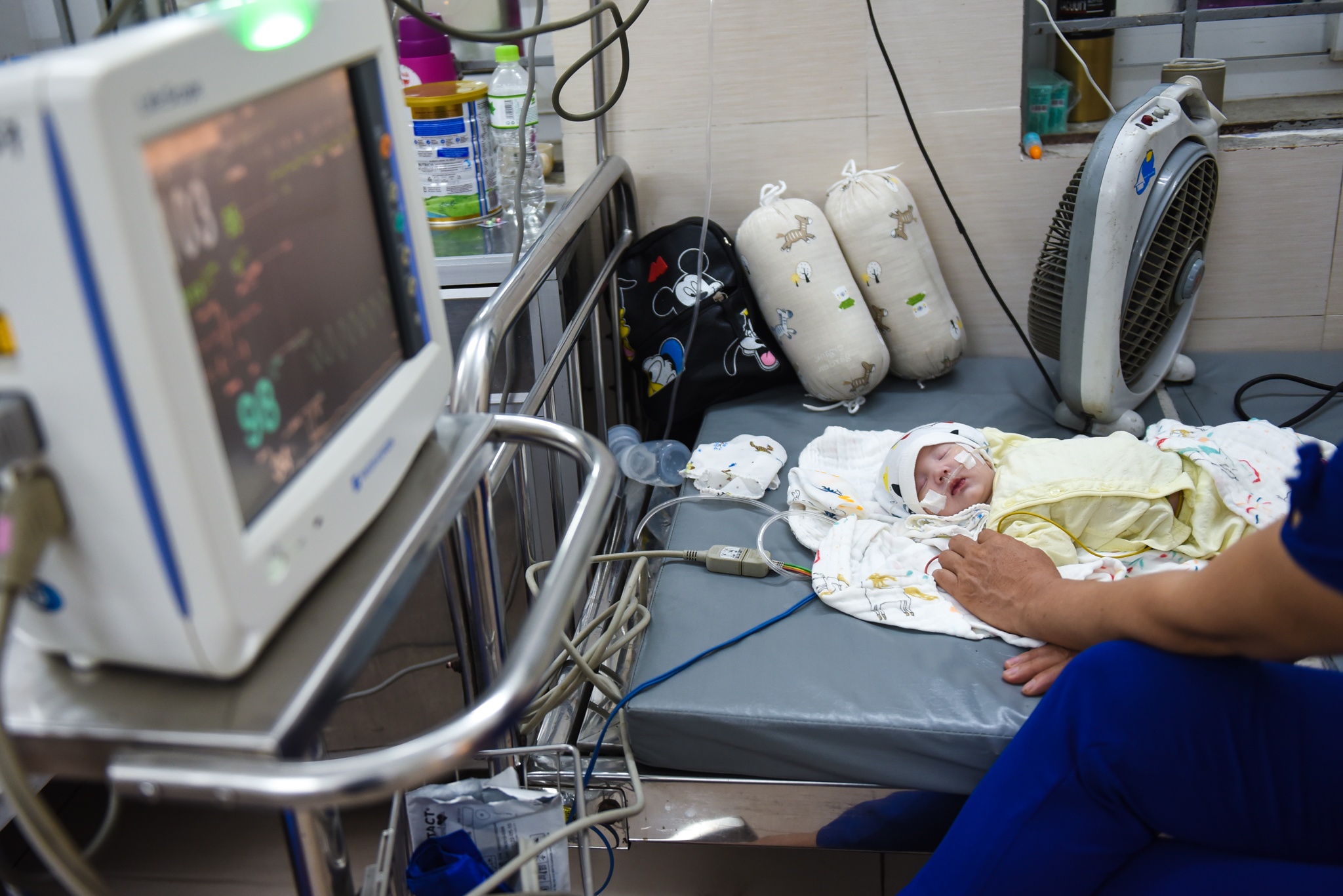 nhieu benh truyen nhiem anh 9