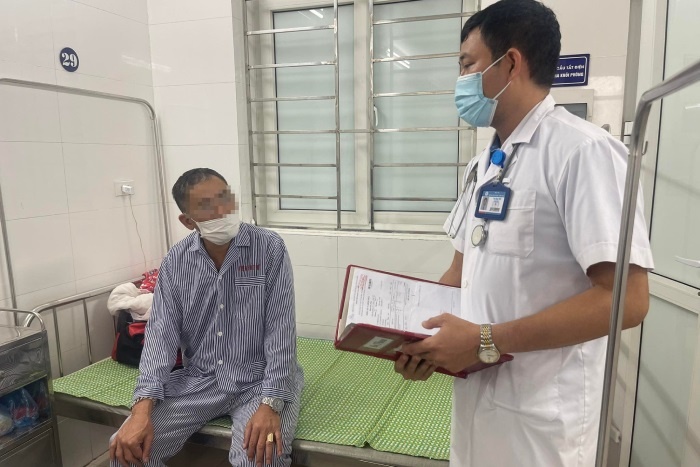 Bat ngo 'ruoc benh' vi sai lam khi cham cay, nuoi cho meo hinh anh