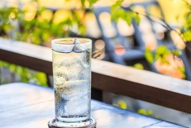 Tuyet doi khong uong loai nuoc nay khi vua thuc day hinh anh