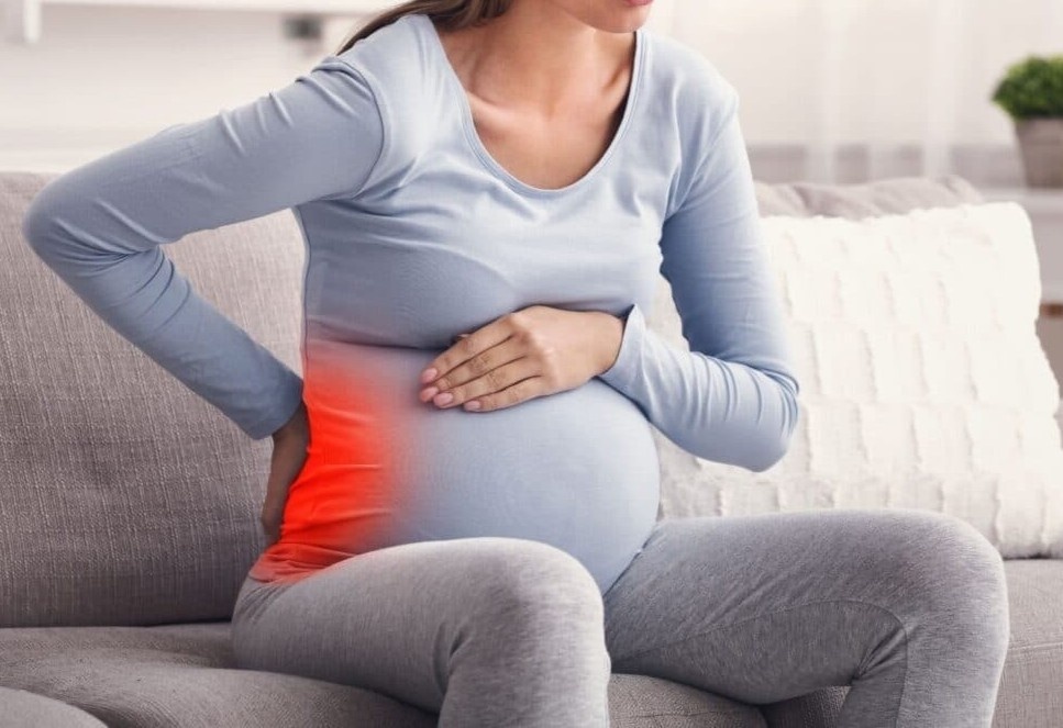 Thoat vi dia dem va lech khung chau sau 2 lan mang thai hinh anh