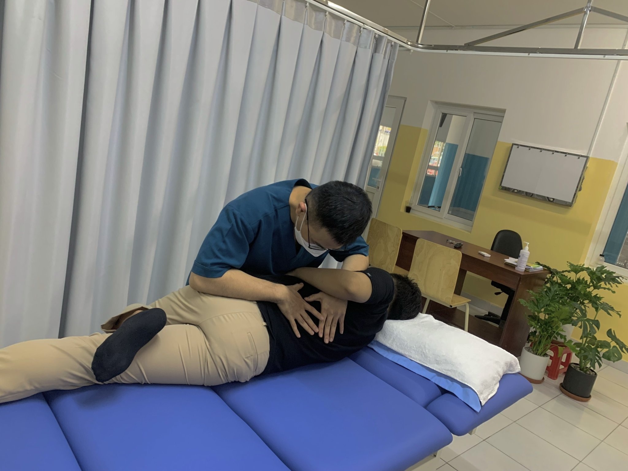 trao luu be khop anh 5