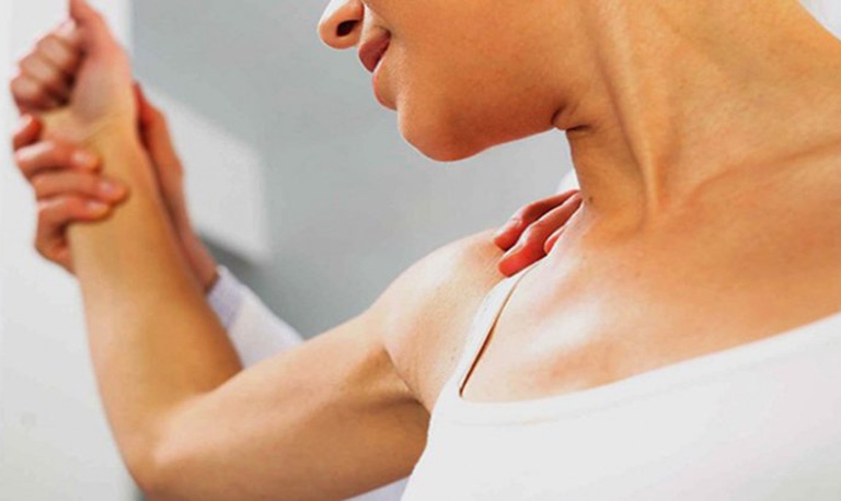 Dong cung khop vai anh 2