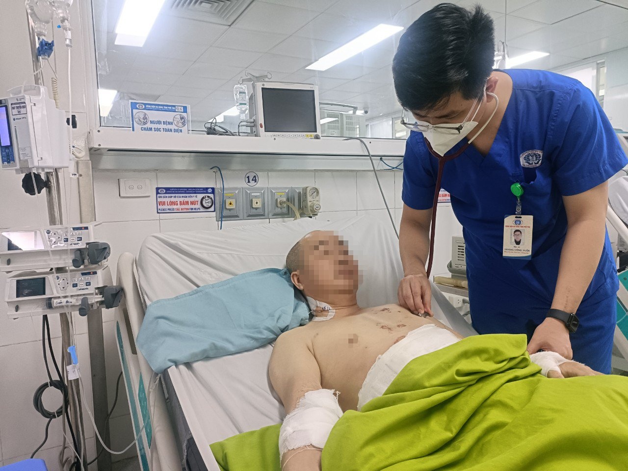 Nhap vien vi cau ca duoi duong dien cao the hinh anh