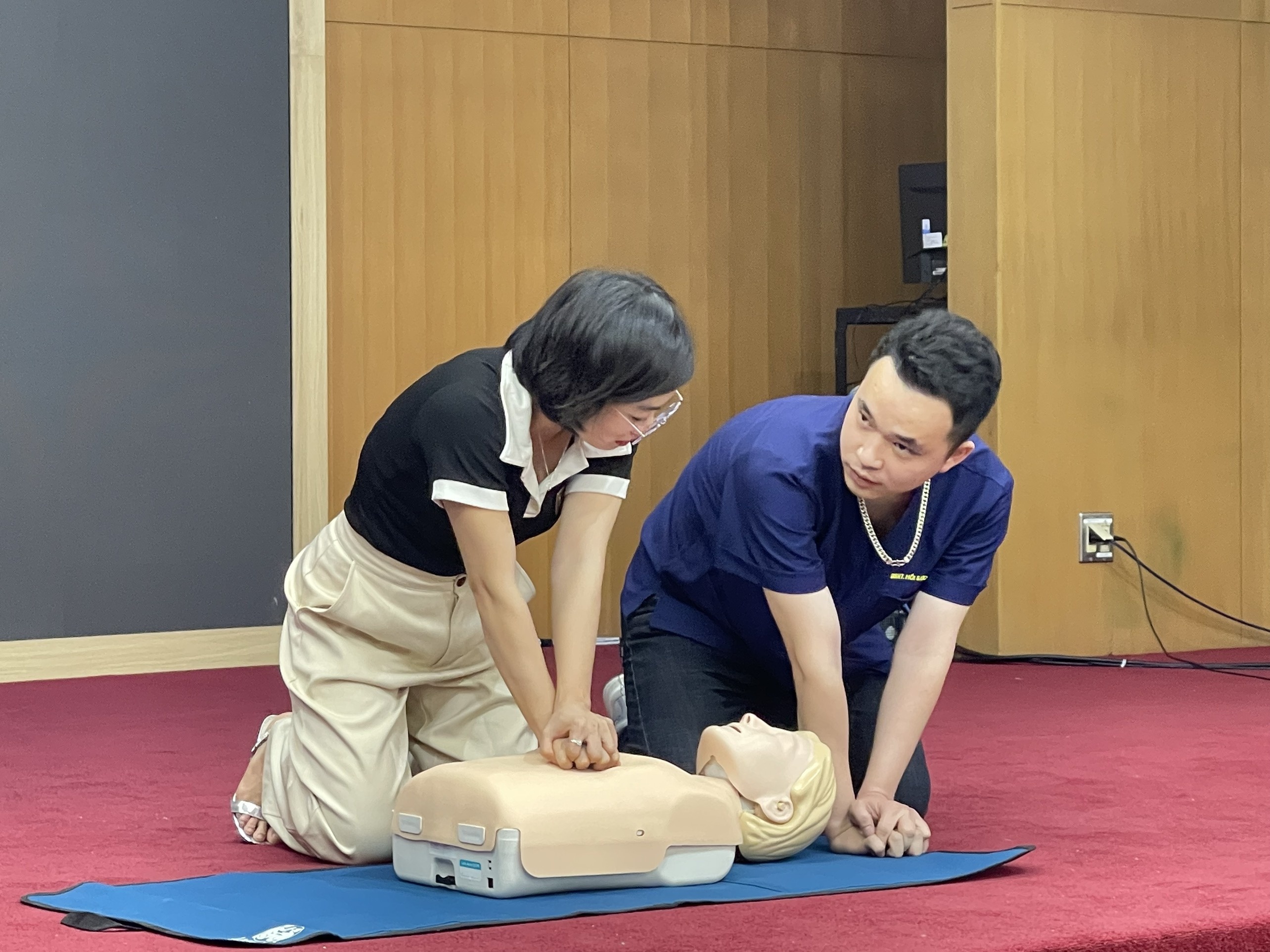 So cuu nguoi tai nan anh 2