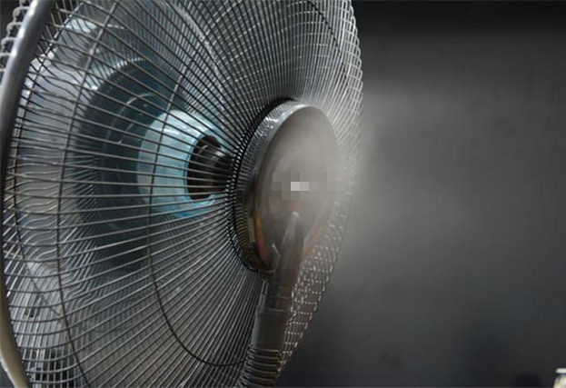 Luu y quan trong khi dung quat hoi nuoc hinh anh