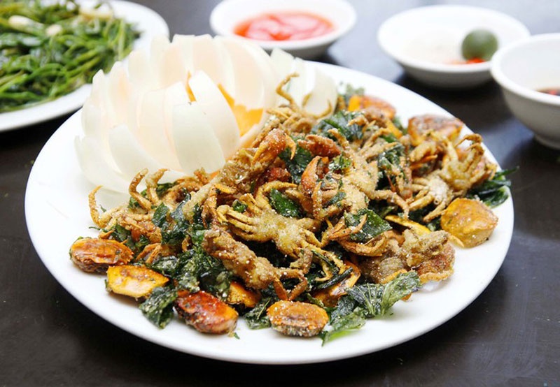 an cua dong anh 6