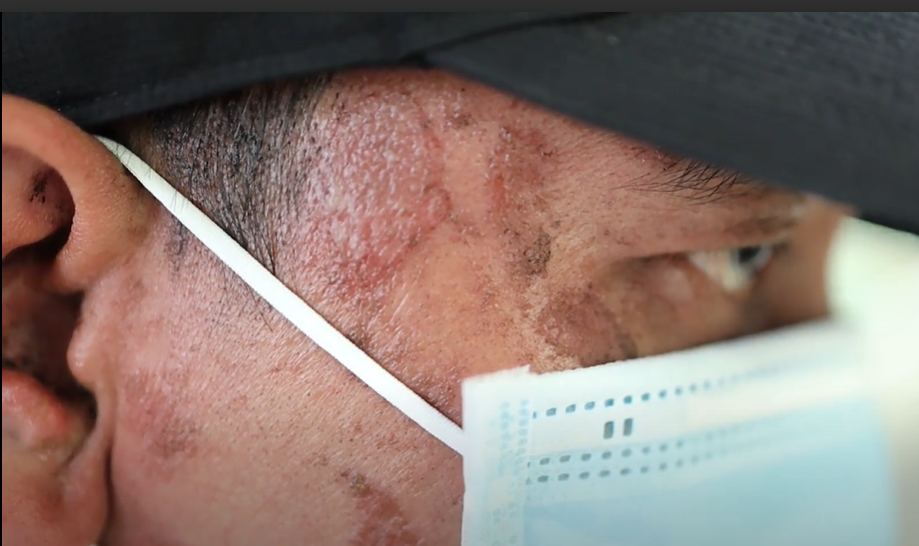 Nguoi dan TP.HCM kho so vi kien ba khoang tan cong hinh anh