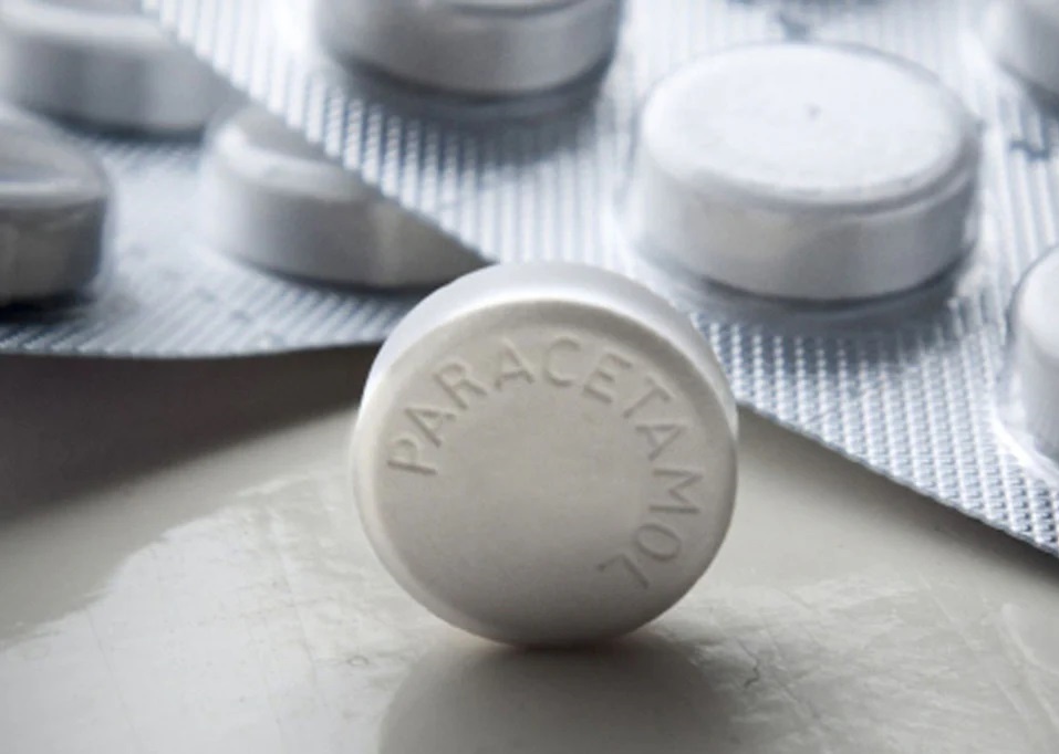 Mot sai lam khi dung Paracetamol khien co gai nhap vien hinh anh