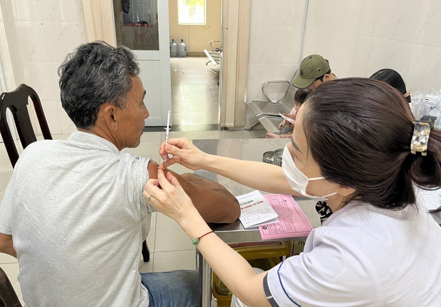 Cho dai can lien tiep 11 nguoi o Dong Nai hinh anh