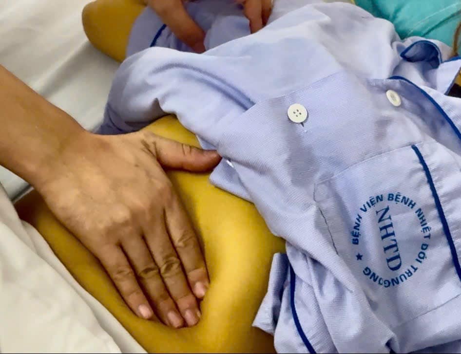 Gan hong nang vi sai lam khi tu dieu tri viem gan B hinh anh