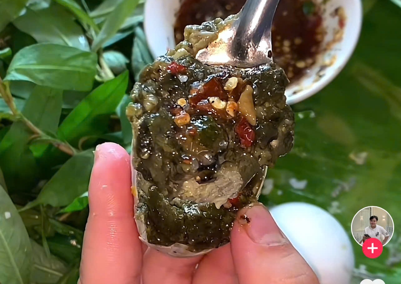 Trao luu mukbang trung ung gay so hai hinh anh