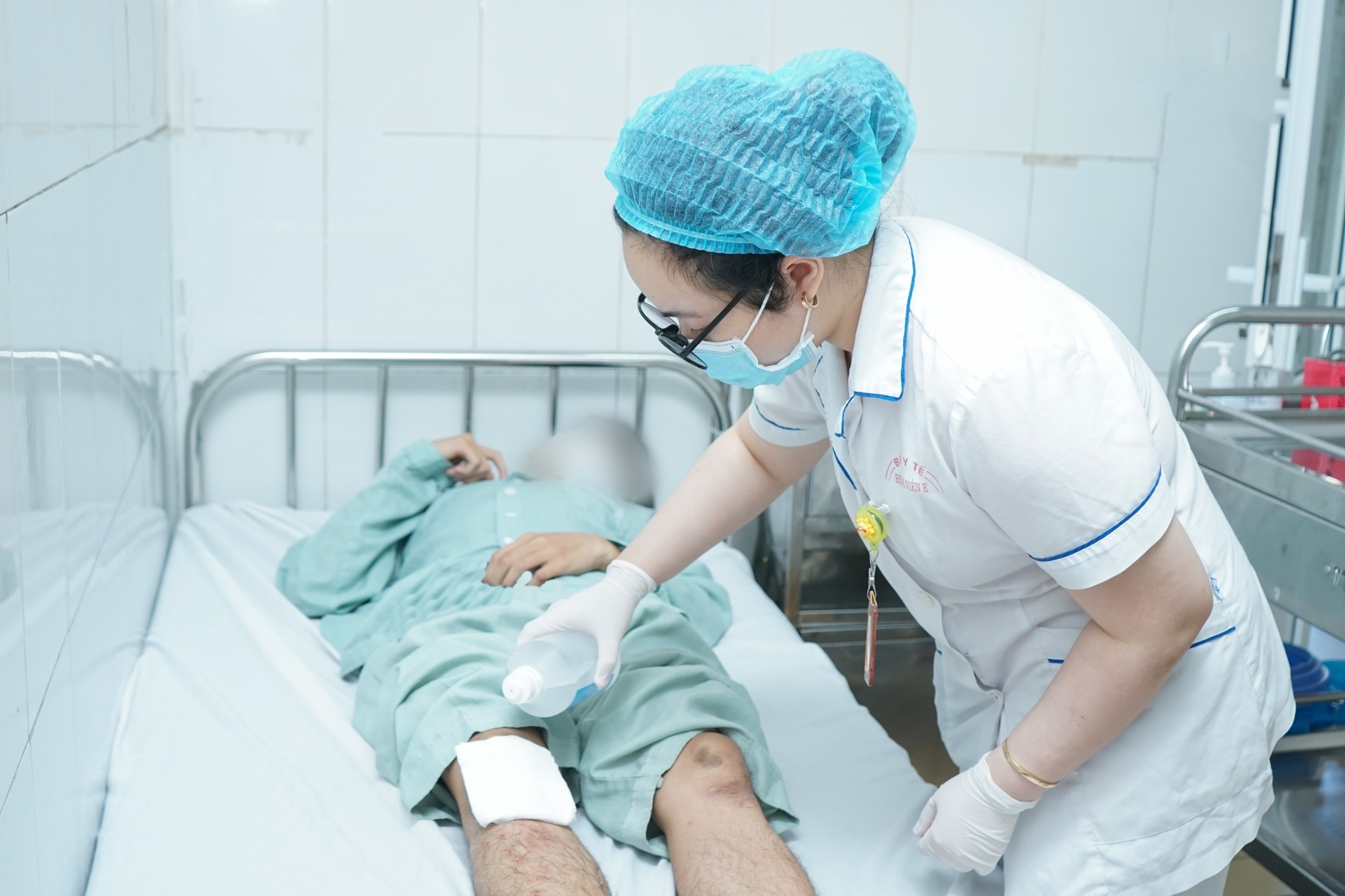 Nhiem trung da anh 1