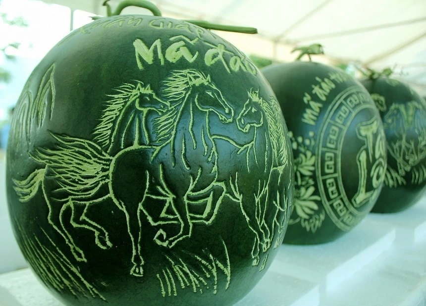 Co nen an dua hau trung Tet? hinh anh