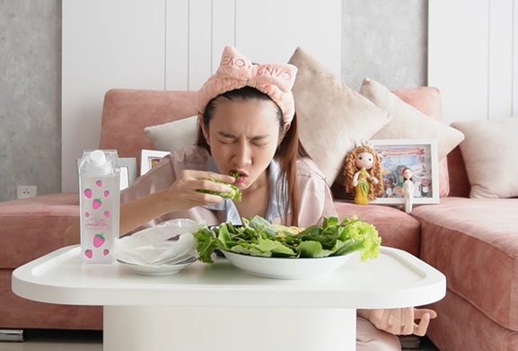 Viet Nam doi dao hoa qua, ken rau khong lo thieu chat xo hinh anh