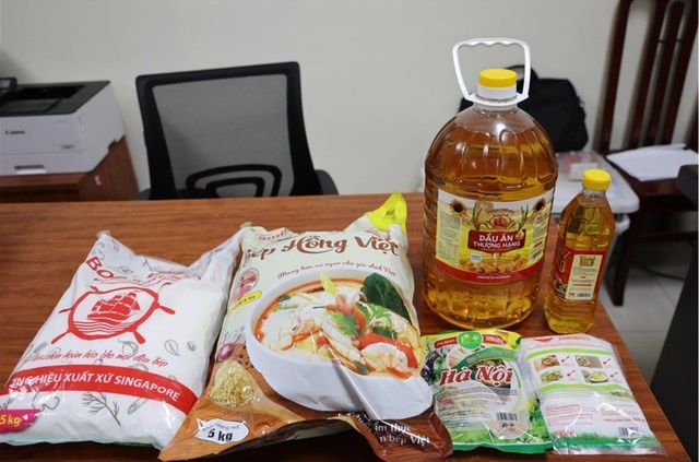 Cach nhan biet cac loai mi chinh, hat nem, dau an gia hinh anh