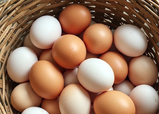 Nguoi mac benh tim co nen an trung? hinh anh