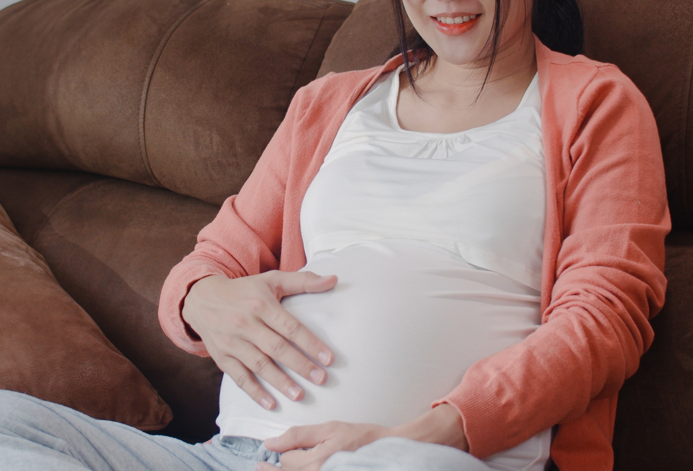 Nguoi phu nu mat con vi mac hoi chung hiem gap hinh anh