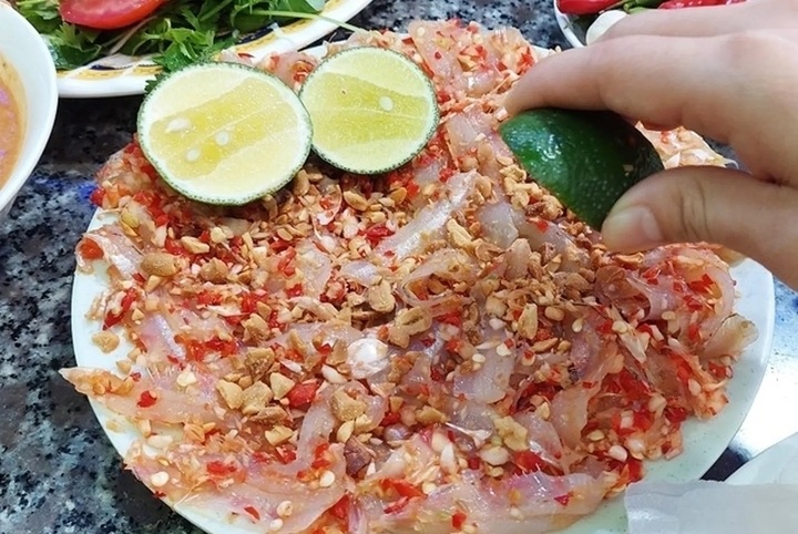 Mon an khoai khau cua nhieu nguoi tiem an nguy co ton thuong gan hinh anh