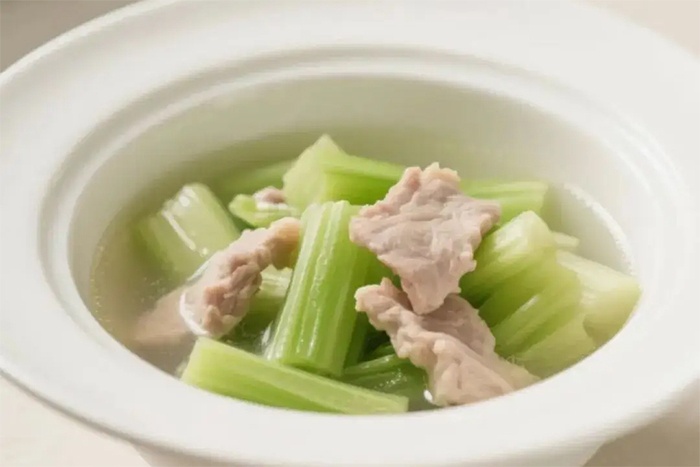 Mat ngu do gan nong, an 4 mon canh nay de ngu sau hon hinh anh