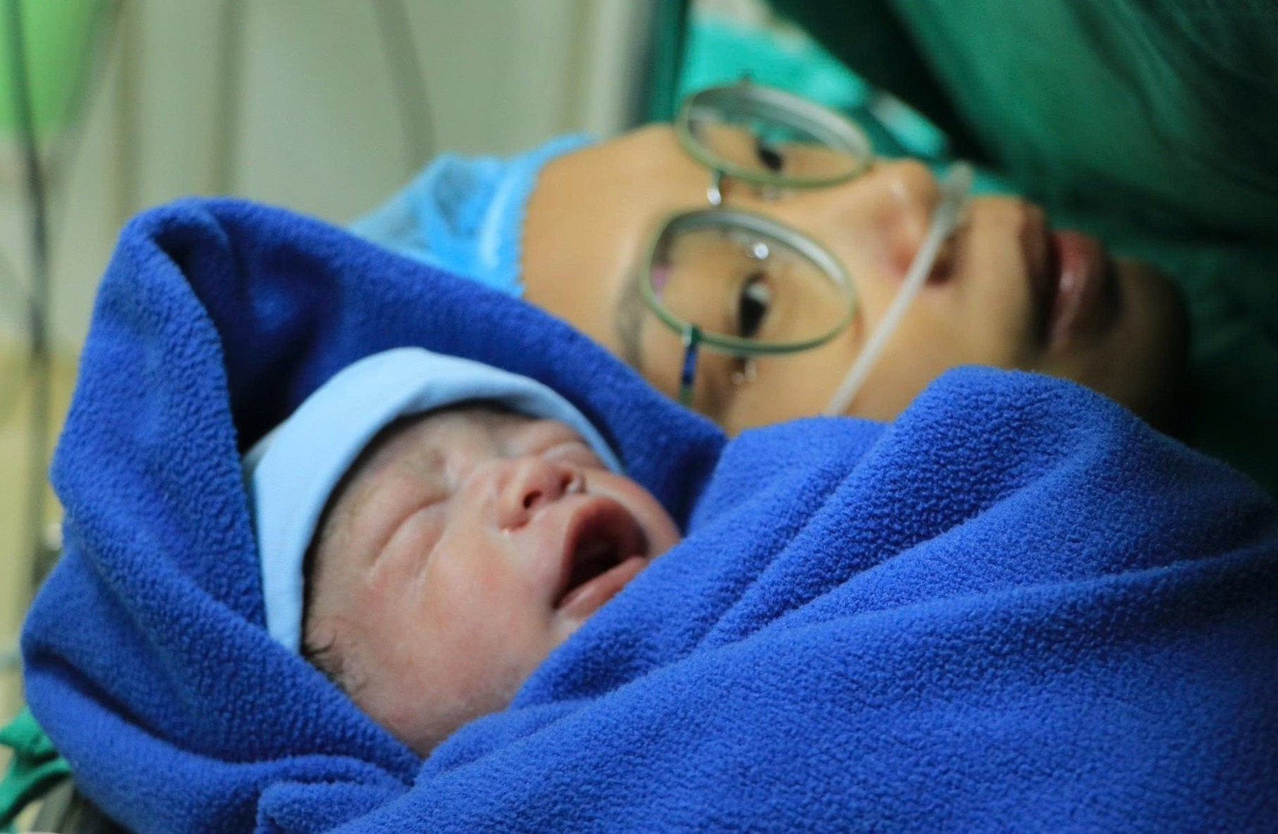 Quyet dinh gay xuc dong cua nguoi me mac ung thu vom hong hinh anh