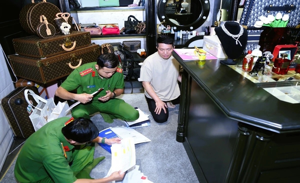 be boi Doan Di Bang anh 1