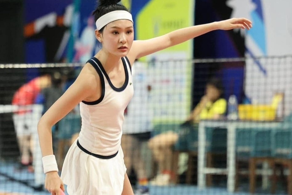 Choi pickleball buoi dem, bac si canh bao rui ro hinh anh