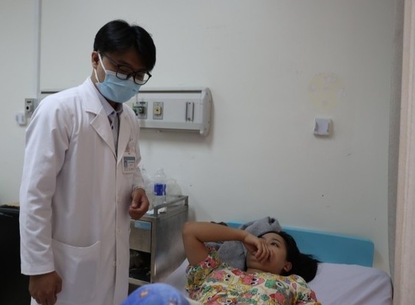 TP.HCM: 41 nguoi ngo doc thuc pham nghi do an banh mi hinh anh