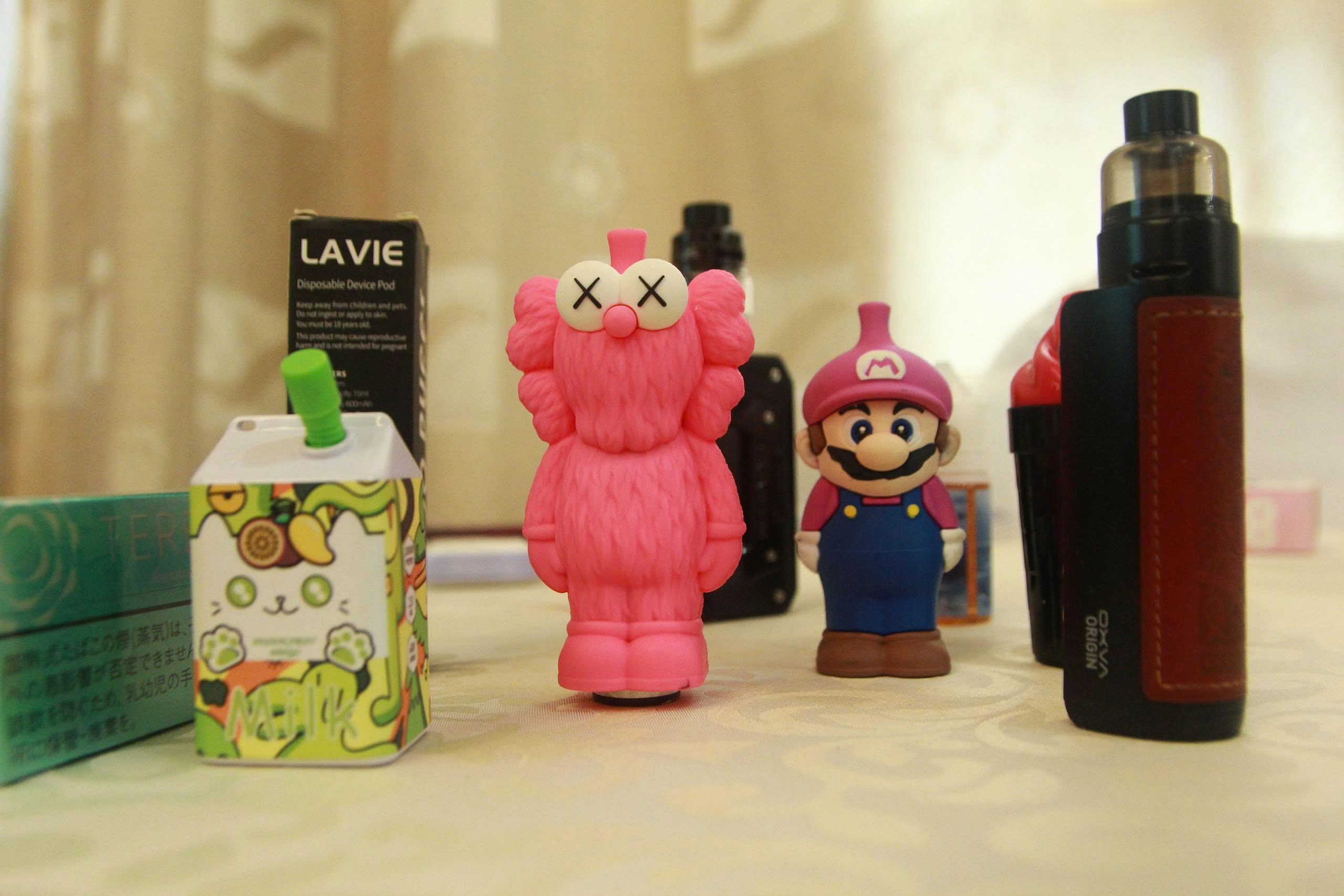 Buon ban thuoc la dien tu tinh vi, luc luong chuc nang 'dau dau' hinh anh