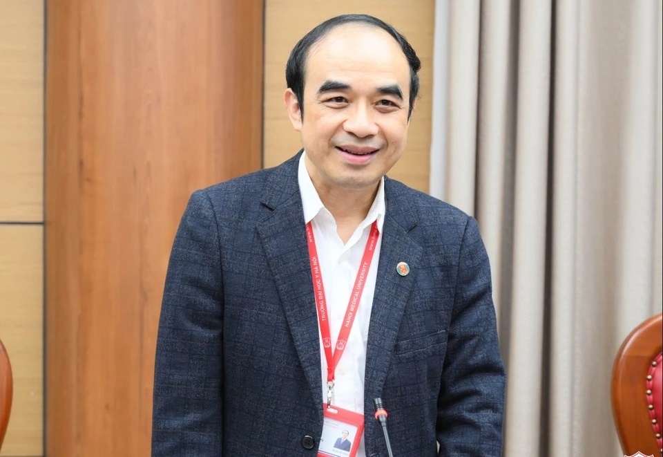 bac si noi tru anh 8