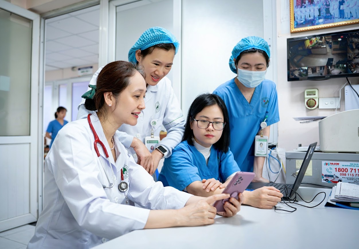 trẻ sơ sinh ảnh 6 tre so sinh anh 6