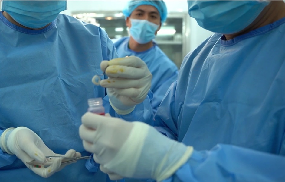 Triet pha duong day mua ban gan, than: Bo Y te ra van ban khan hinh anh