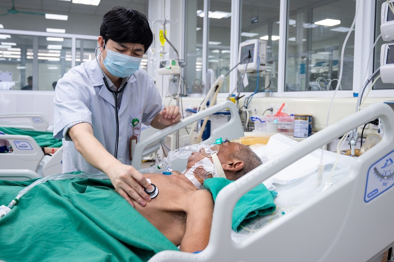 Them 200 benh vien ve tinh, nguoi dan o tinh van duoc huong y te 'xin' hinh anh